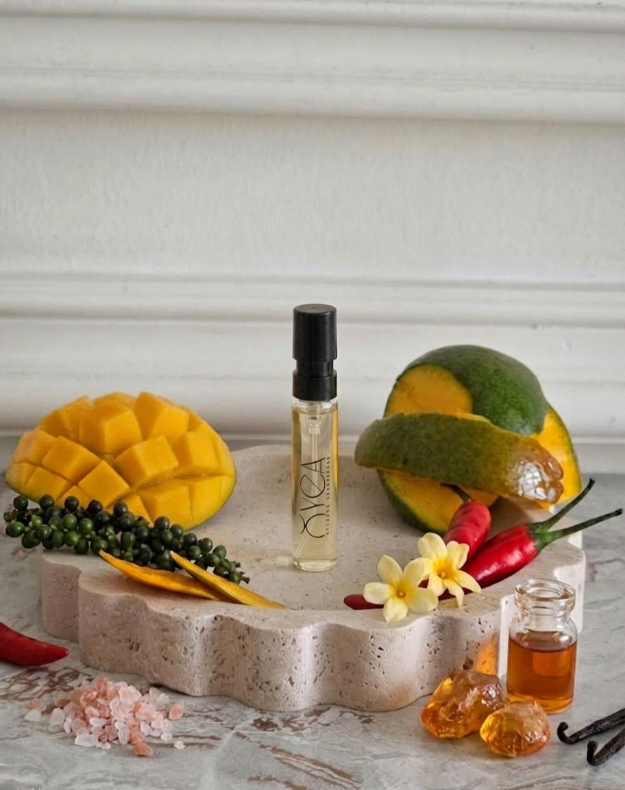 OYEA Essence 2ml luxury-inspired oil-based perfume sample vial.