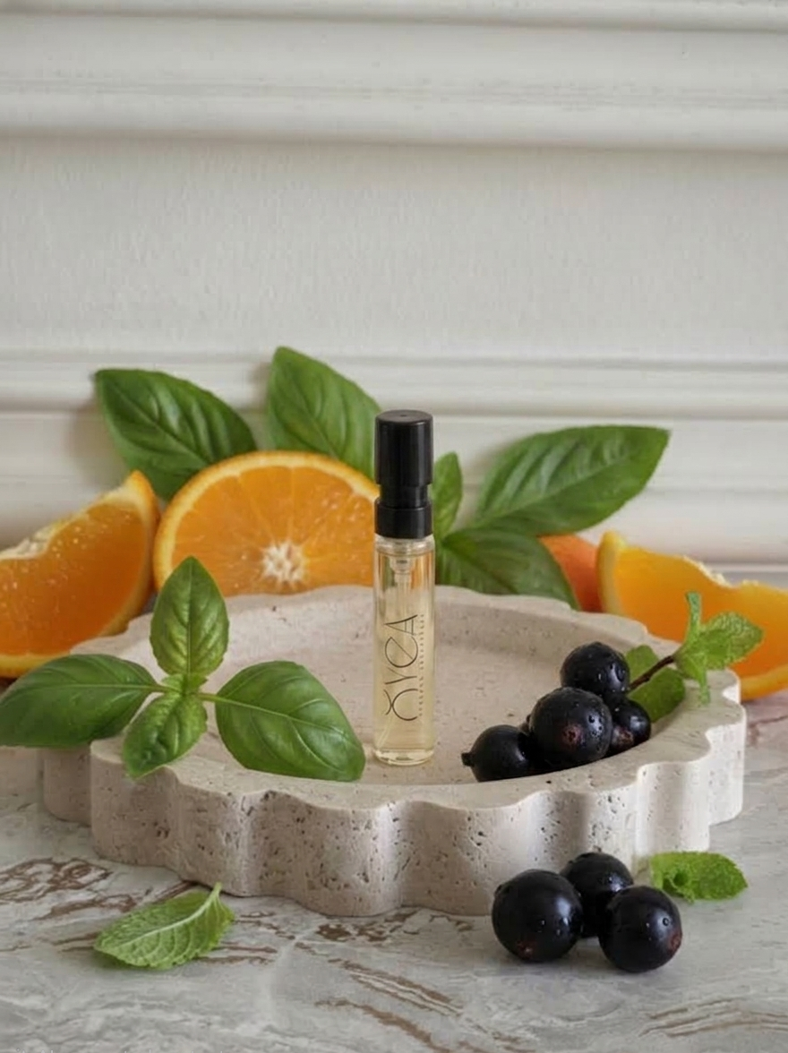 OYEA Essence 2ml luxury-inspired oil-based perfume sample vial