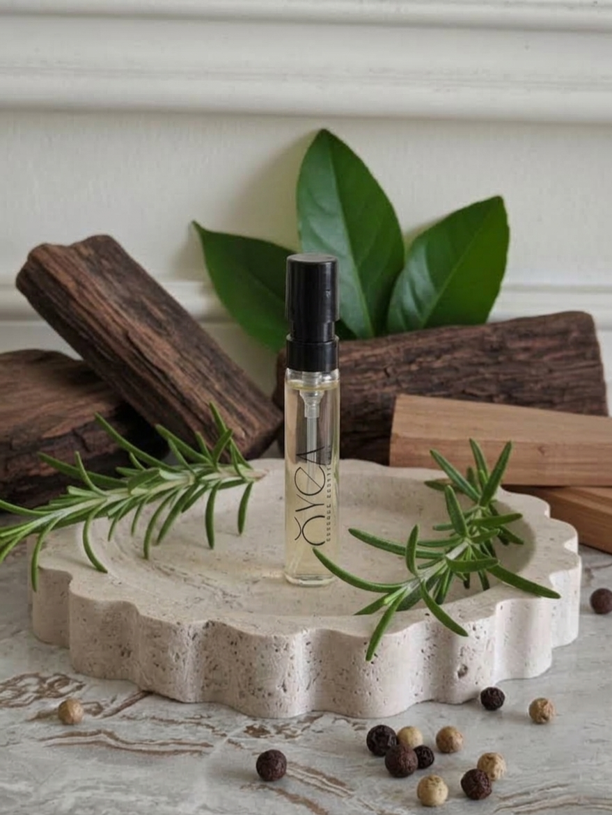 OYEA Essence 2ml luxury-inspired oil-based perfume sample vial.
